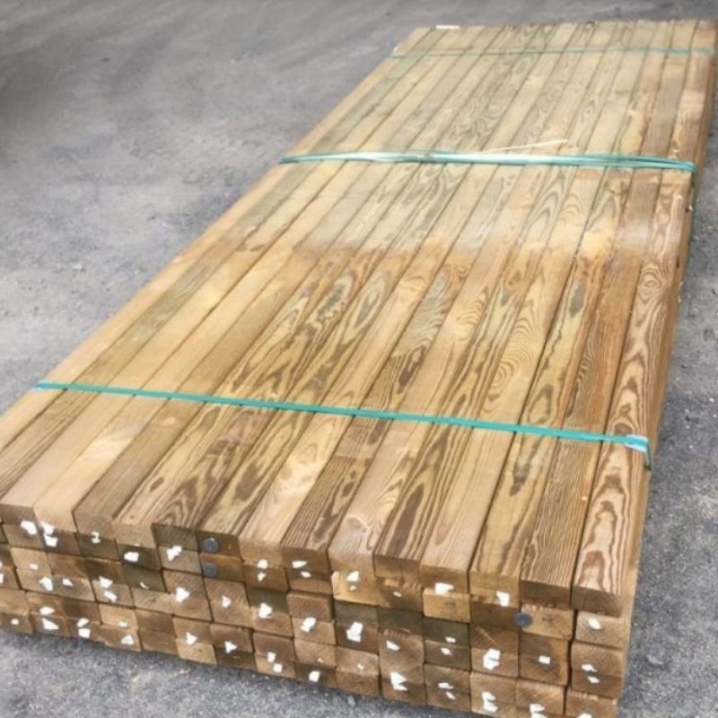 Lambourdes en bois de pin