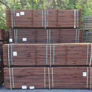 Volige en pin traité marron